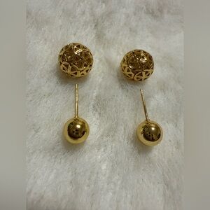 Goldtone Stunning Stud Earring